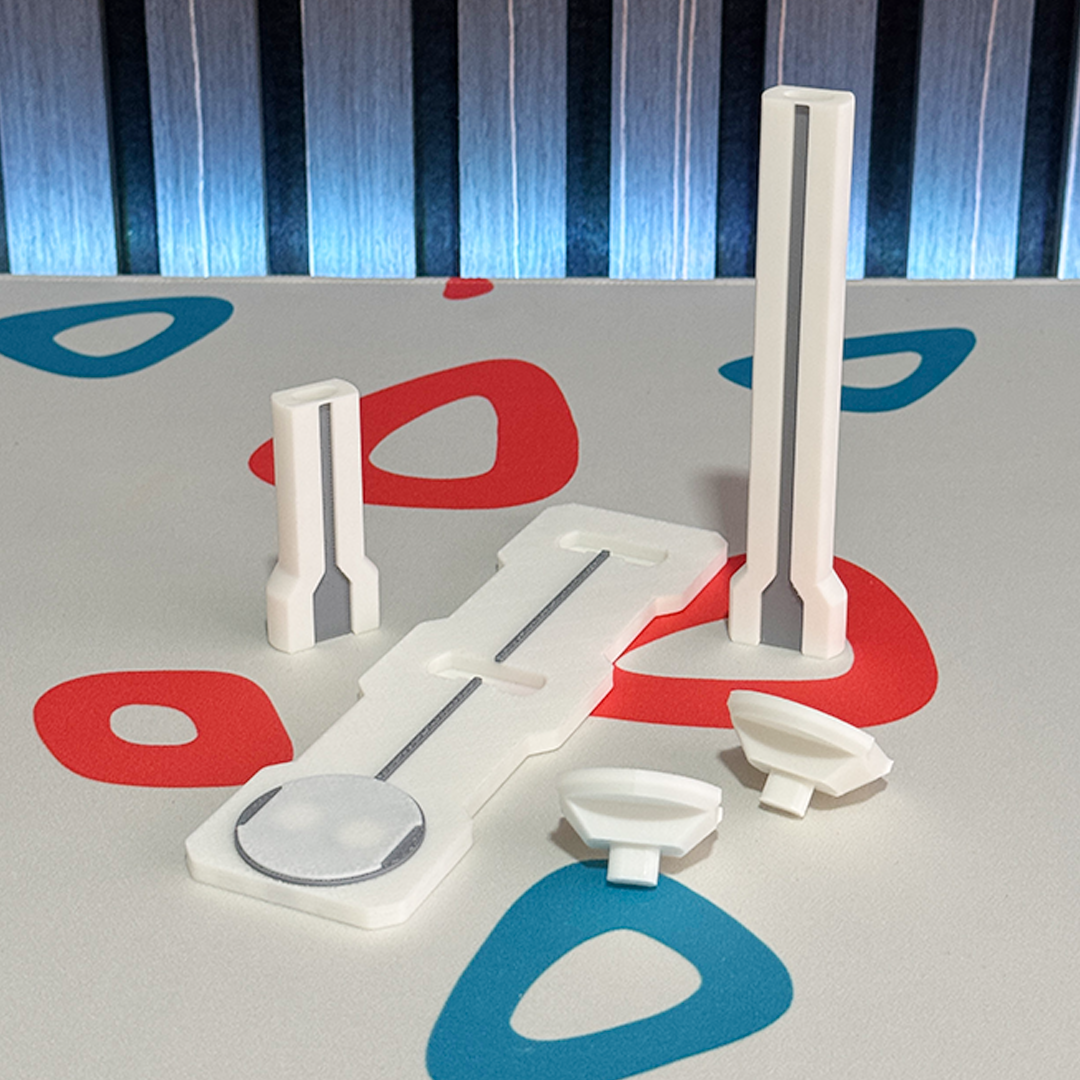 Stand Magnetico para Poku-Bolas de 3 Niveles